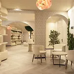 Mercure Paris Ouest Germain מלון 4*