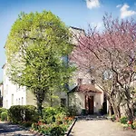 Mercure Paris Ouest Germain 4* סן-ז'רמן-אן-לה