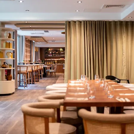 Mercure Paris Ouest Germain סן-ז'רמן-אן-לה