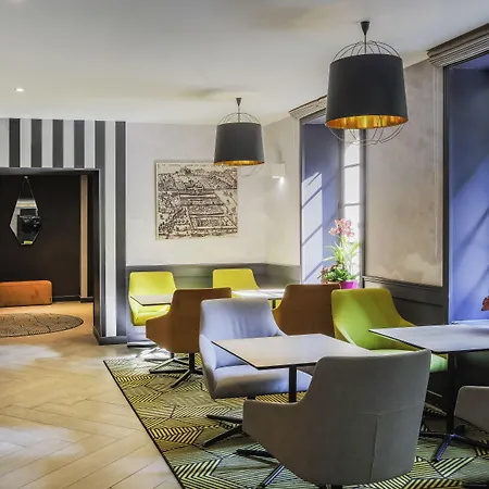 Mercure Paris Ouest Germain מלון סן-ז'רמן-אן-לה