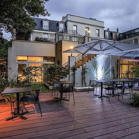 Mercure Paris Ouest Germain ホテル