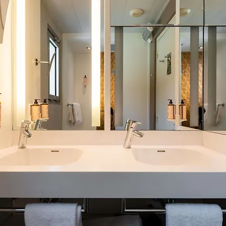 Hotel Mercure Paris Ouest Germain