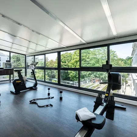 Mercure Paris Ouest Germain 4*