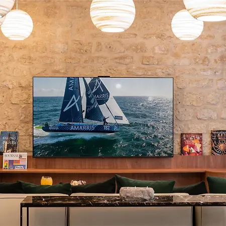 Mercure Paris Ouest Germain Hotel