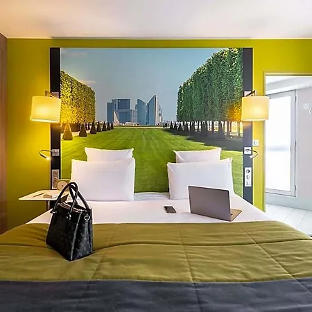 Mercure Paris Ouest Germain Szálloda 4*