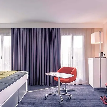 Szálloda Mercure Paris Ouest Germain