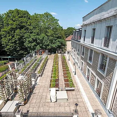 Mercure Paris Ouest Germain Szálloda 4*