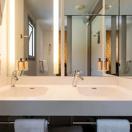Hotel Mercure Paris Ouest Germain