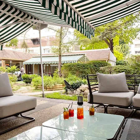 Hotel Mercure Paris Ouest Germain 4*