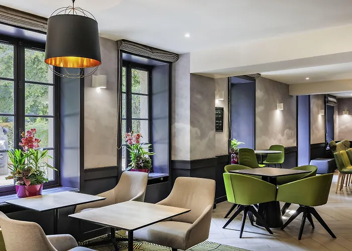 Mercure Paris Ouest Germain Hotel 4*
