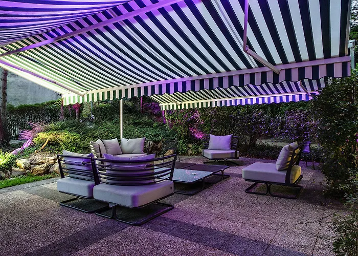 ホテル Mercure Paris Ouest Germain サン＝ジェルマン＝アン＝レー