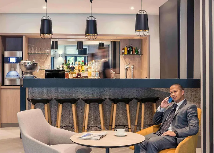 ホテル Mercure Paris Ouest Germain