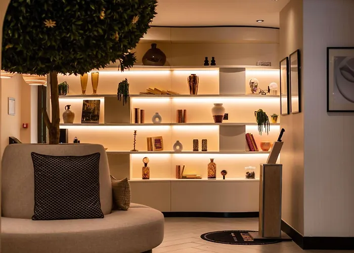 Mercure Paris Ouest Germain ホテル