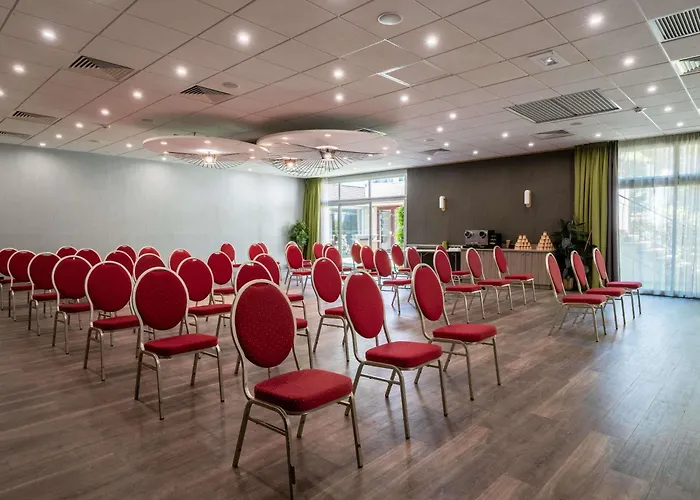ホテル Mercure Paris Ouest Germain 4*