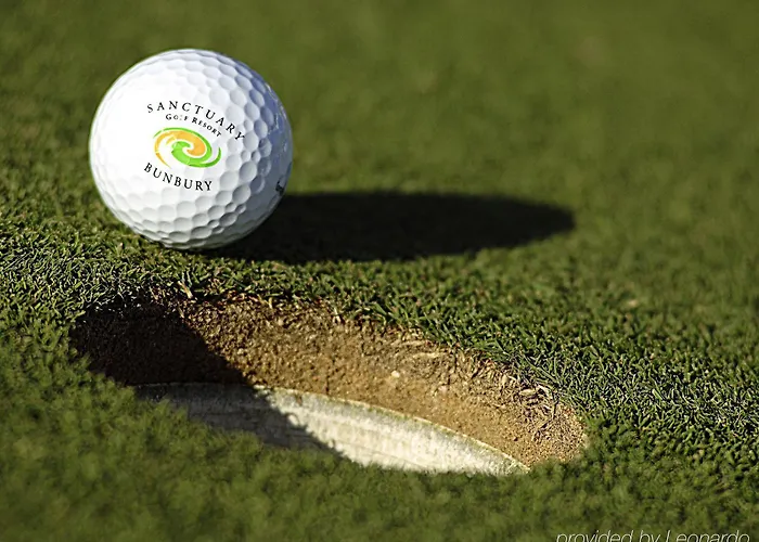 מלון Mercure Paris Ouest Germain 4*